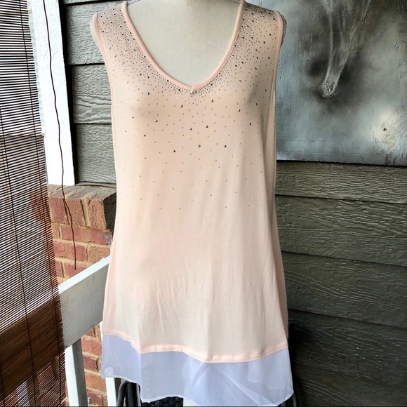 Belldini Tops - Belldini Lady's Peach Sleeveless Top w/Bling NWOT!